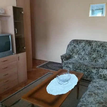Apartman 아파트 *